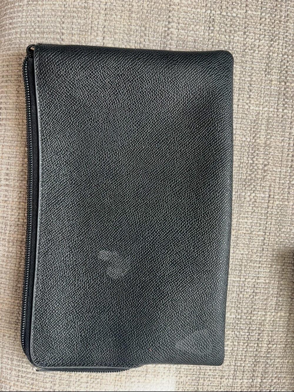 COACH Black Leather Zip Pouch with White Print story patch - Picture 2 of 2